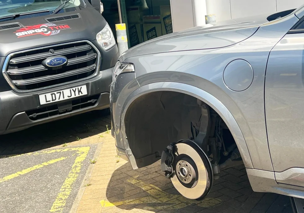 GripGo Tyre Replacement Services